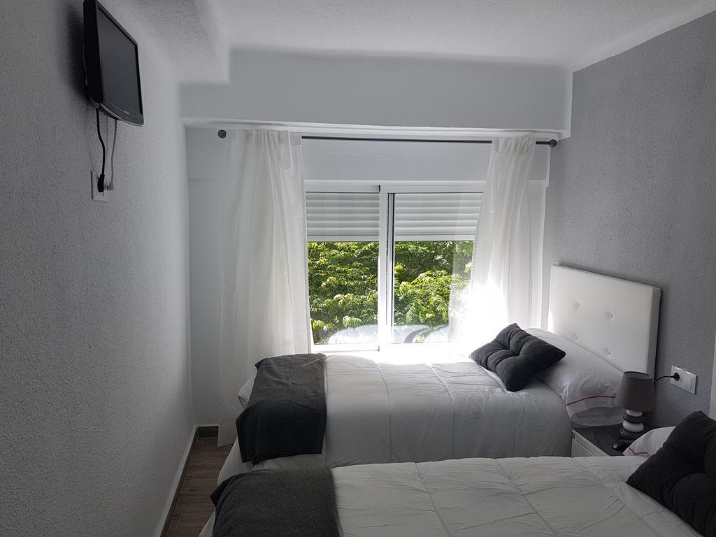 Guesthouse Central Аликанте Екстериор снимка