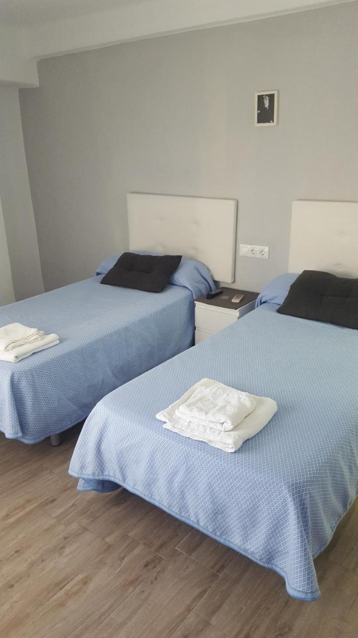 Guesthouse Central Аликанте Екстериор снимка