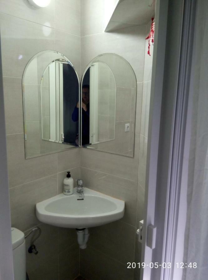 Guesthouse Central Аликанте Екстериор снимка