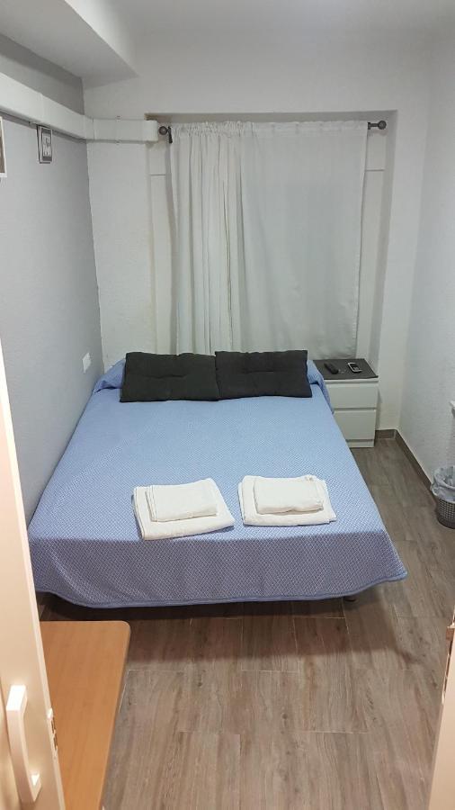 Guesthouse Central Аликанте Екстериор снимка